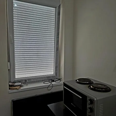 Shtepi,apartament Me Qera , 펜션